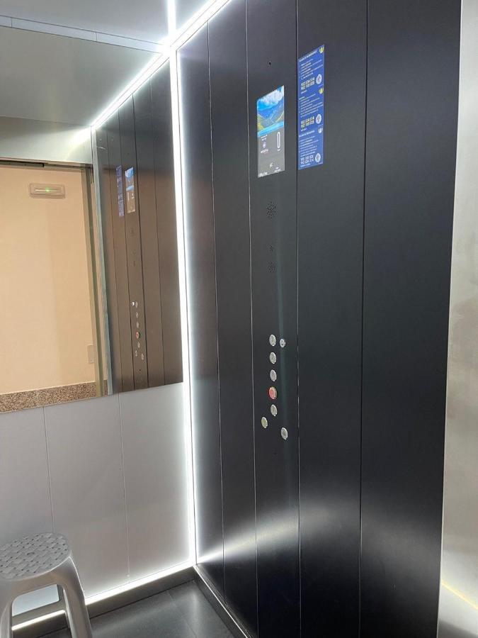 Apartamento 3 Gran8内尔哈 外观 照片